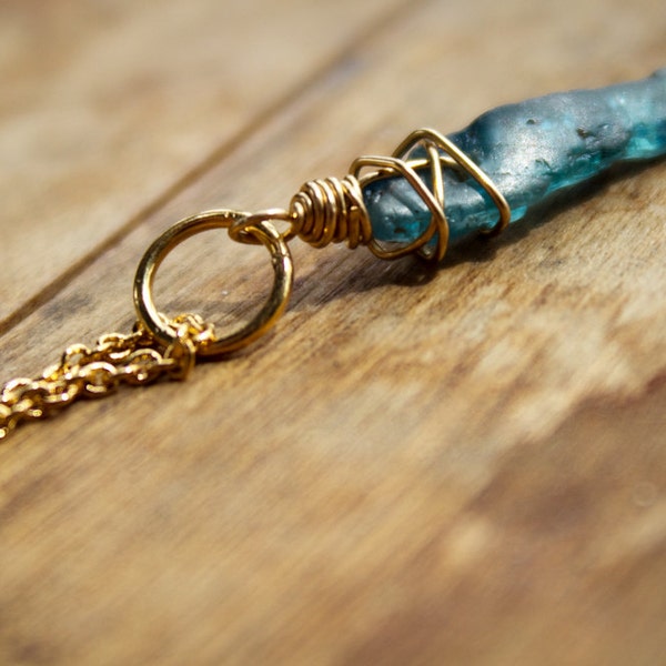 Blue Kyanite Spear with Gold Wire on Gold Fill Chain