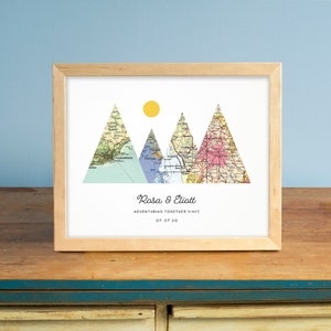 Adventure Together® Map Mountain Print met 4 aangepaste locaties op vintage kaarten voor huwelijkscadeau, jubileumcadeau, verlovingscadeau