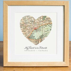 Carte personnalisée de n'importe quelle ville avec texte et police de caractères personnalisés - Cadeau sentimental pour toutes les occasions : départ, déménagement, remise des diplômes