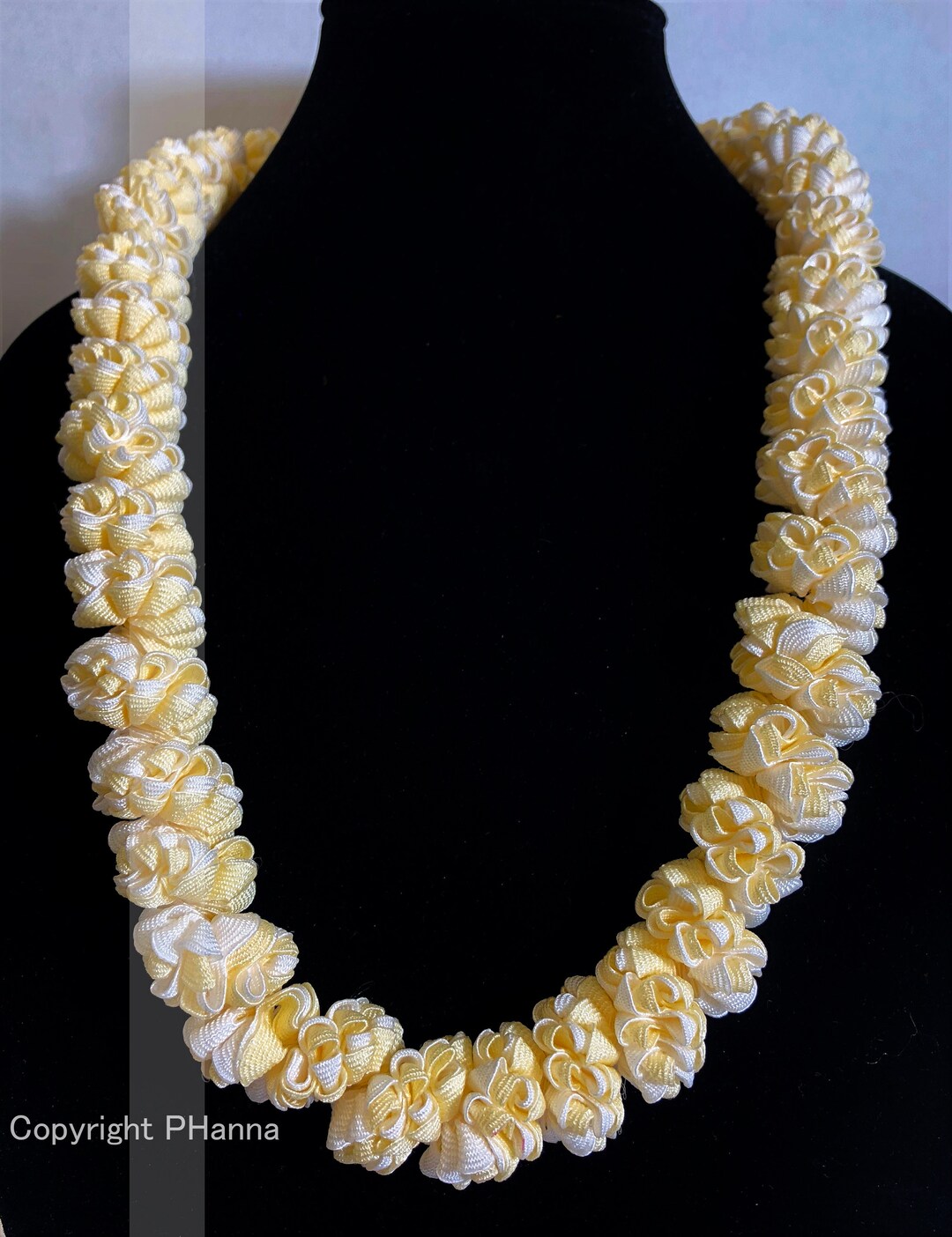 Ribbon Lei Pikake Blossom, Ivory and White Hawaiian Wedding Lei