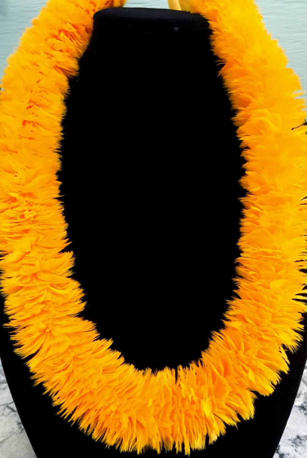 DIY Hawaiian Ilima Feather Lei Kit With Instructions 3rd Hand to
