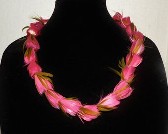 Historian Level Gifting for Maui Feather Lei and Hatbands