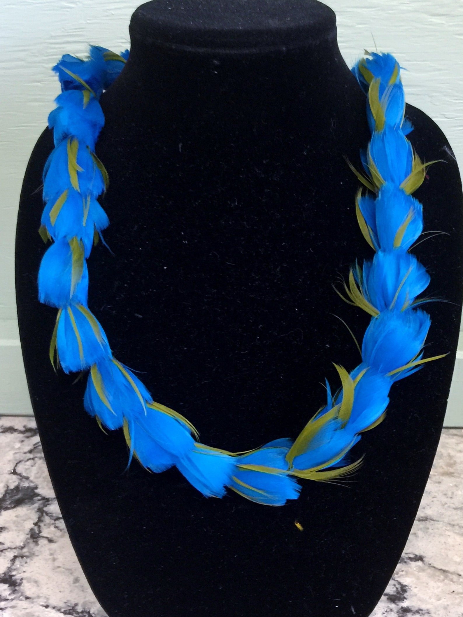 Maui rosebud lei lokelani leis graduation lei hulu hawaiian Etsy