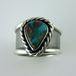 Pilot Mountain Turquoise and Sterling Silver Ring, Size 5.5, Southwestern jewelry, modern jewelry, boho ring image 3