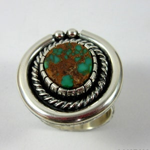 Pilot Mountain Turquoise and Sterling Silver Ring, Size 7.  Southwestern jewelry, modern jewelry, boho ring