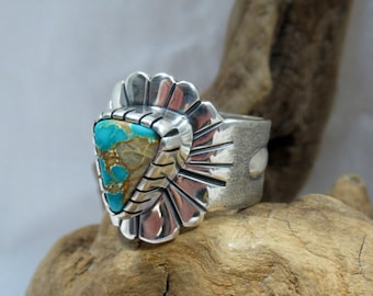 Pilot Mountain Turquoise Ring, Size 7.75.  sterling Silver. Southwestern jewelry, modern jewelry, boho ring
