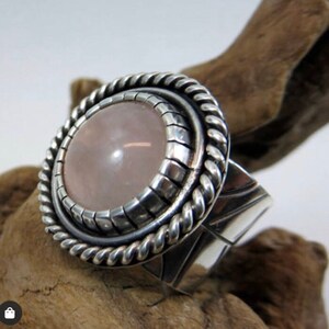 Desert Rose ring, Rose quartz and sterling silver. Size 8. Statement ring image 3