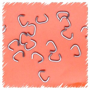 200 Hog Rings 3/8&quot; Galvanized for Sausage or Meat Casing Tags Shock Cord Doll Repairs fences