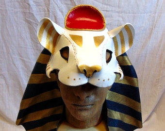 Egyptian headdress: Sekhmet