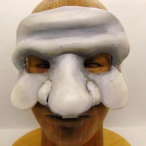 Masque pantalon en cuir