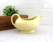 Fiestaware Pale Yellow Gravy Sauce Boat Homer Laughlin Vintage Fiesta Original HLC B979