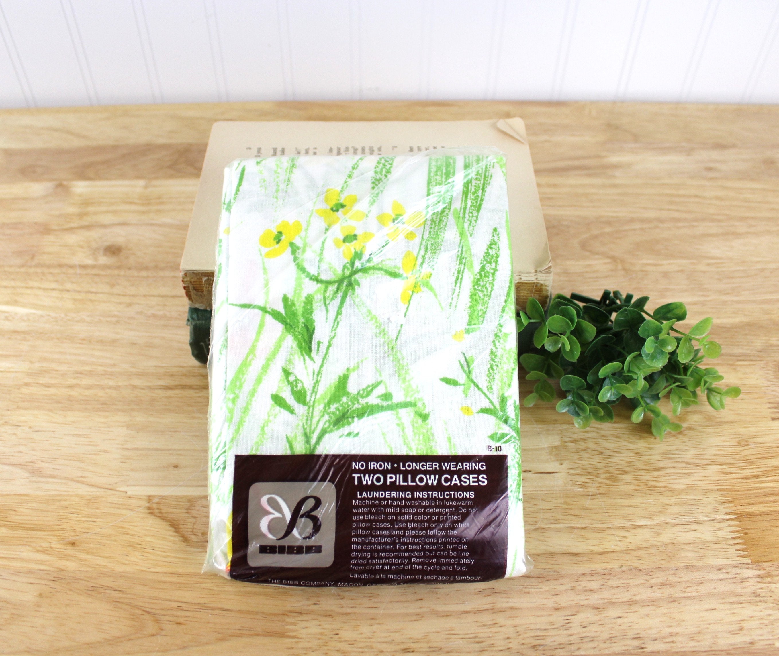 Vintage BIBB 2 Pillow Cases Spring Meadow Green Butterflies NOS F383 Etsy