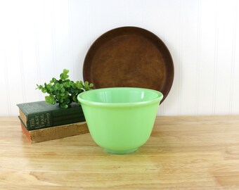 Vintage Jadeite Sunbeam Mixing Bowl Small Size | F330