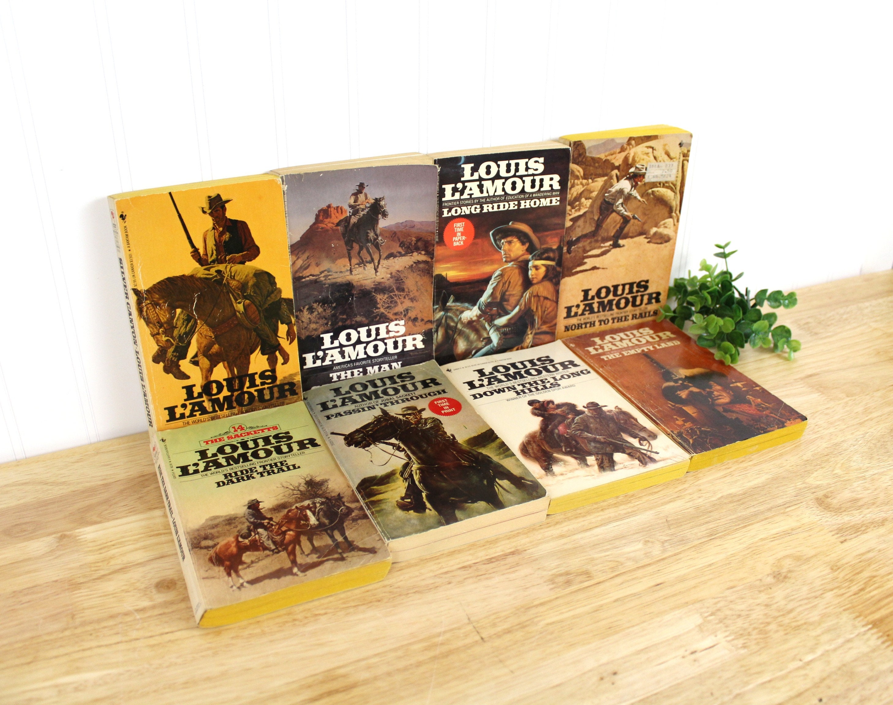 Louis L'amour Collection Set of 15 Volumes Leatherette Hardcovers