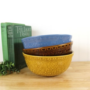 Choice Vintage Haeger 69 Floral Bowl Planter Pottery USA Yellow Blue