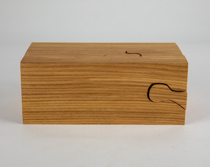 Puzzle box white ash, AF106