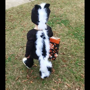 Skunk Costume, Halloween Costume, boys halloween costume, girls halloween costume, baby costume little stinker costume