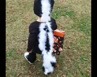 Skunk Costume, Halloween Costume, boys halloween costume, girls halloween costume, baby costume little stinker costume