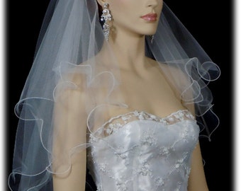 2-Tier Bridal Veil Wedding Veil with Curly Edge Trim
