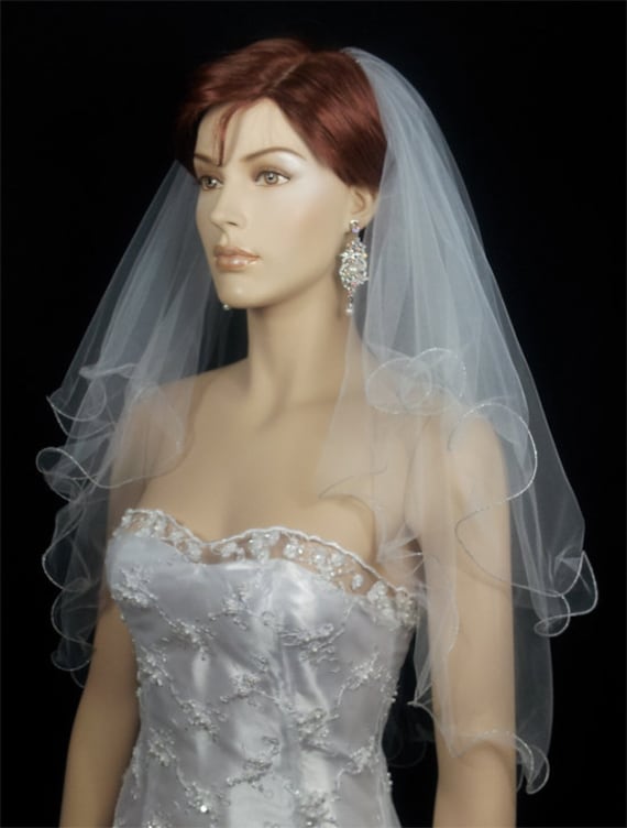 2 Tier Silver Edge White or Ivory Color Veil Curly Edge | 2  display picture 1