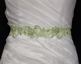 Green Embroidery sash, beaded floral sash,Wedding Sash, Wedding Belt, Belt,Sash, Bridal Sash, Prom sash, Green sash, Wedding Green sash