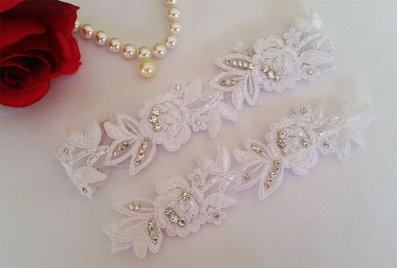 Wedding White Lace Elastic Ruffled bridal garter Rhinestone Garter wedding garters bridal garter Floral lace garter Keepsake Toss Garter Set