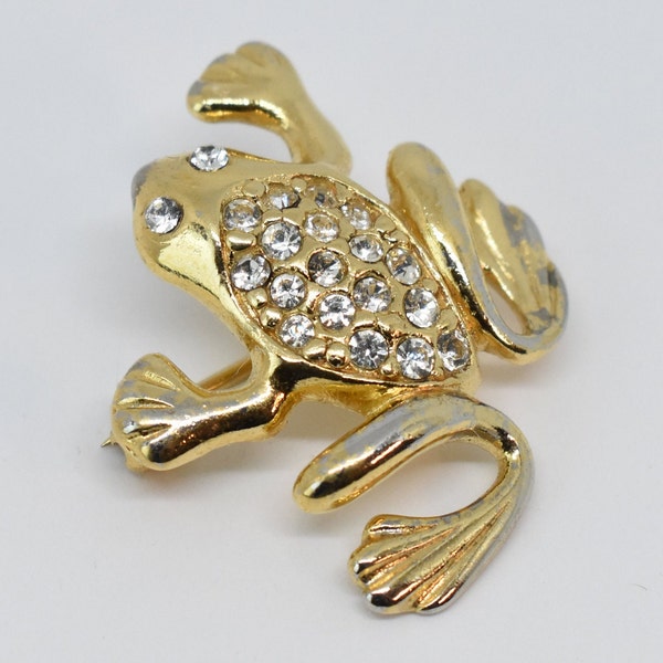 Mini broche Grenouille dorée pavée marquée Trifari 1970s