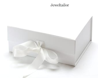 Medium Luxurious White Ribbon Tie Snap Shut Gift Box 23.5cm (9.2 Inches) ~ An Ideal Gift, Keepsake, Bespoke Hamper or Presentation Box