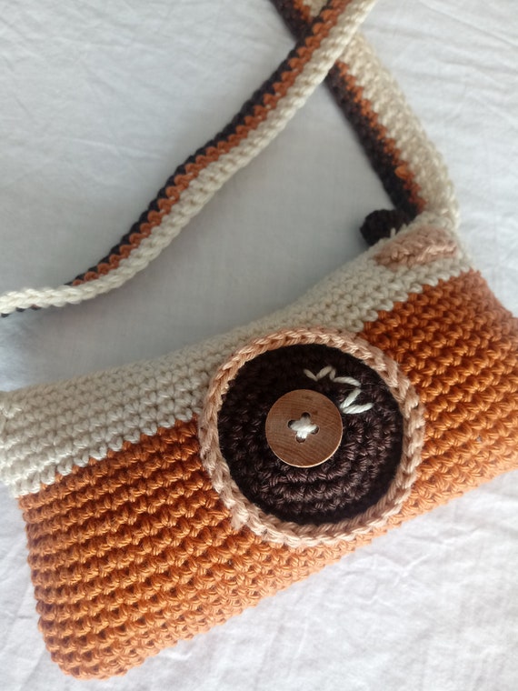 crochet camera bag