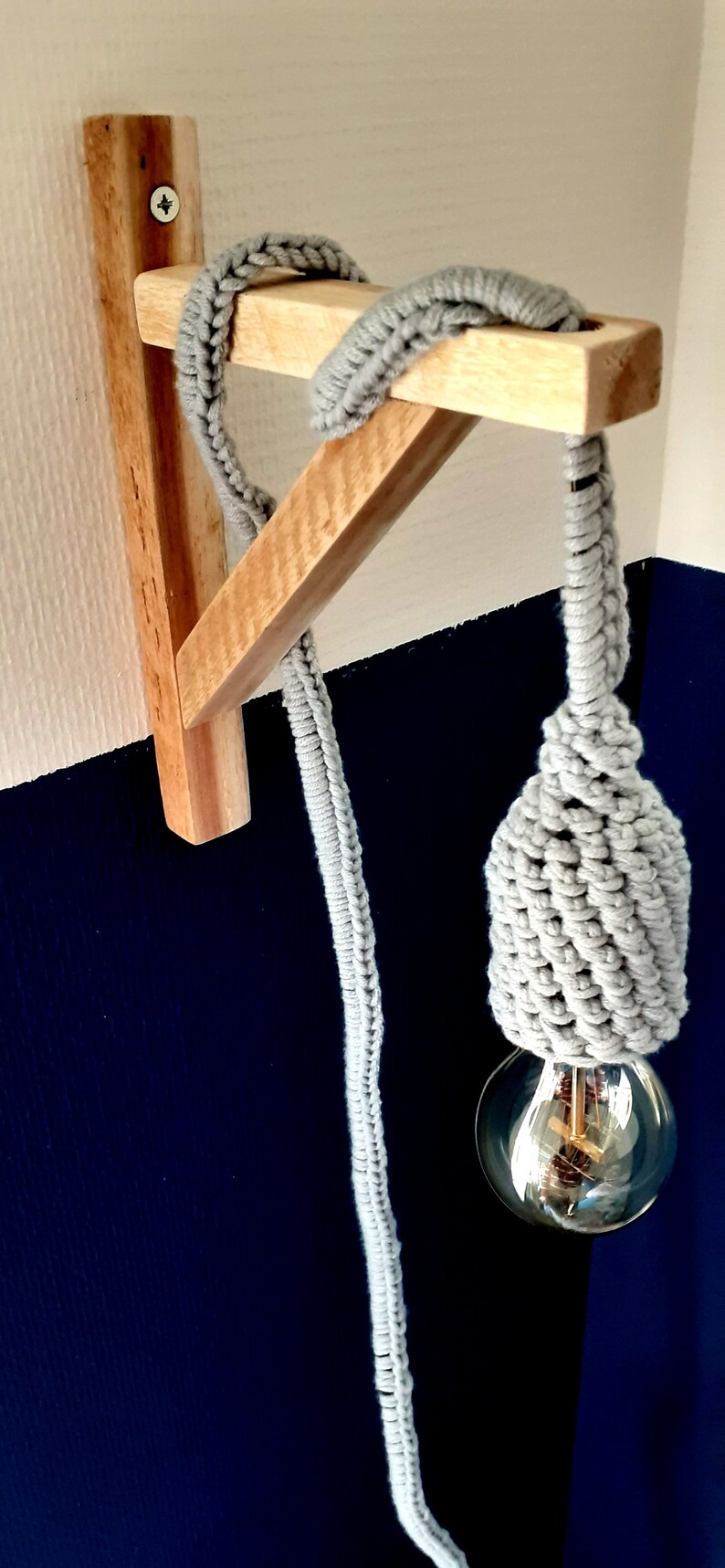 Crochet lampshade