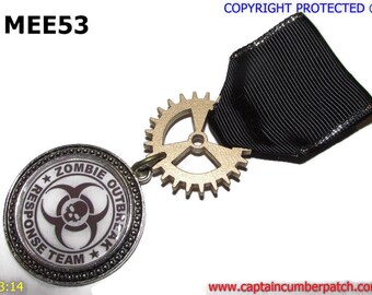 Zombie outbreak steampunk fun roleplaying medal / pin drape MEE53