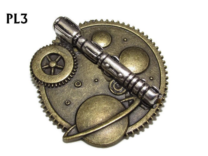 thumbnail image 2 of Steampunk Cog Gearwheel Brooch / Pin – Silver – Dalek / Doctor Who / Sci-Fi 2 of 3