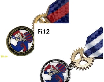 Steampunk Dick Dastardly Brooch / badge: Wacky Races Medal
