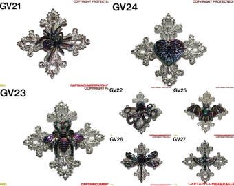Steampunk pin badge brooch bright silver gothic cross with petrol coloured animals #GV21-27