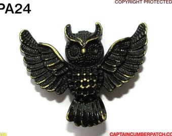 Steampunk pin badge broche zwarte uil #PA24