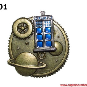 Steampunk pin badge brooch bronze planets with blue enamelled silver police box #PL01