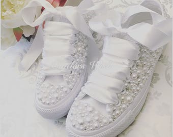 Luxury all white Wedding Converse pearl sparklers / White All over converse / Bridal converse / Wedding converse / Pearl converse