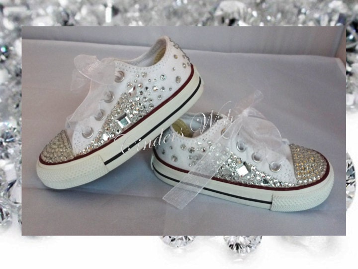 sparkle chucks