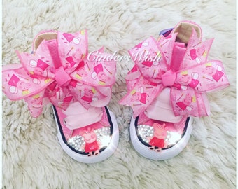 Peppa pig Swarovski Converse / niñas conversan / rosa converse / bling toe / bebé converse / zapatos personalizados / converse personalizado