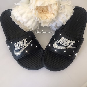nike sandals with fur