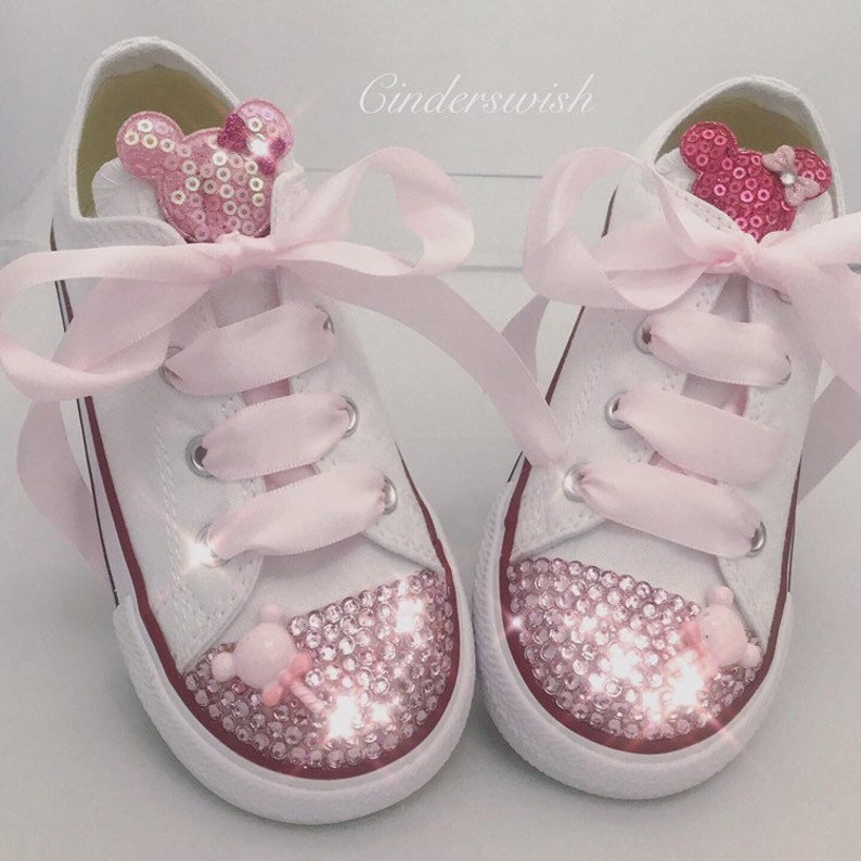 Minnie mouse Converse / bling converse/ girl converse / bling toe converse / pink converse/ Disney Converse image 2