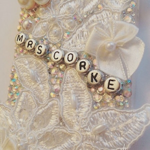 Vintage Lace Wedding Phone Case: Personalized Bridal Bling