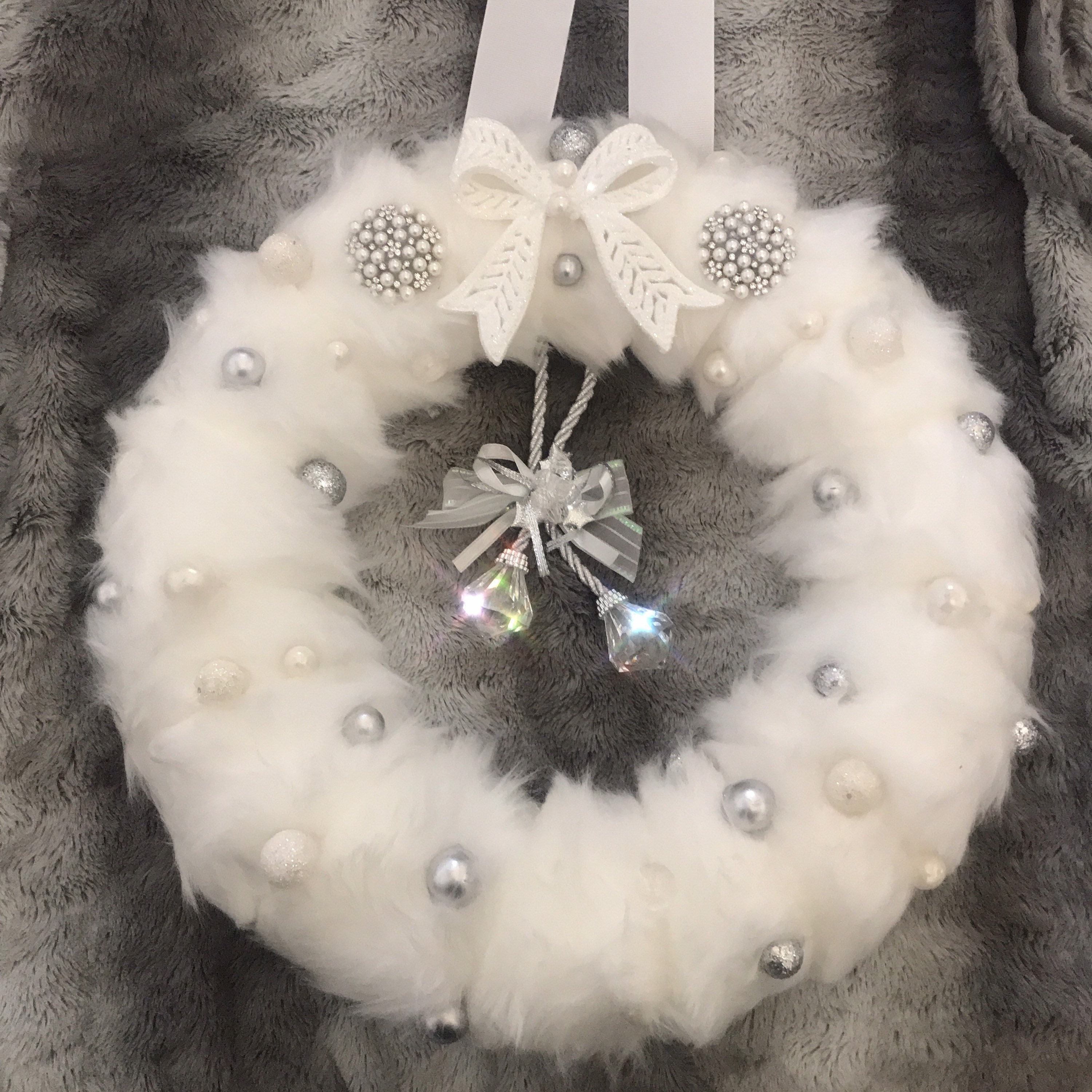 Christmas Luxury White Fur Wreath / Chandelier Christmas Etsy Canada