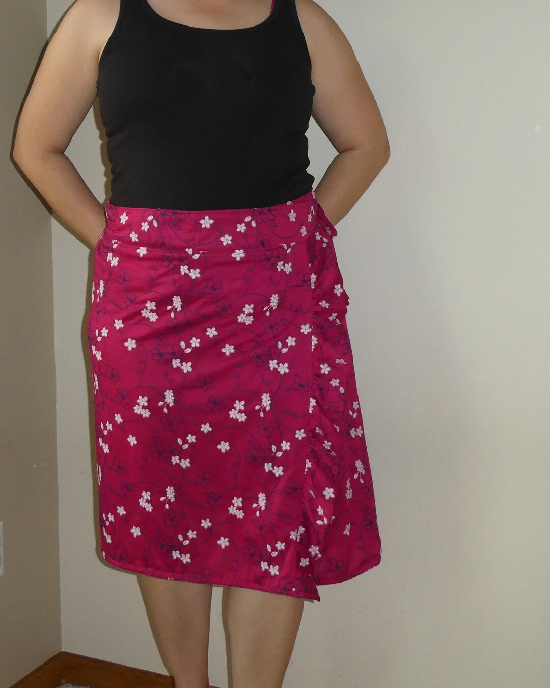 Safe Travels Specialty Apparel Wrap Skirt, Hidden Pockets, Travel Skirt