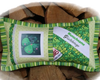 Lucky pillow, clover leaf, luck, lucky charm, pillow name, desired text, green 36 x 21 cm, gift exam, birthday, consolation, encouragement