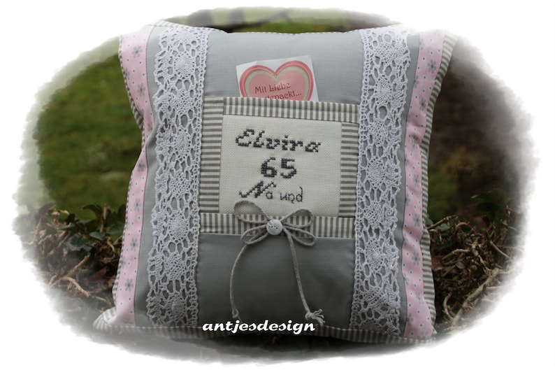 Geburtstag Geschenk 70. / 75./ 80. Geburtstag Frau Kissenbezug Shabby, Name, Spruch, beige weiß Geschenk Oma, Tante, Freundin Bild 5