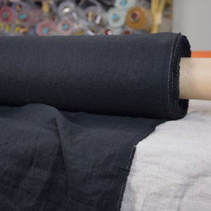 &quot;Rein 100% Leinen &quot;&quot;Gloria Black&quot;&quot; 200g/m².&quot; Ästhetisch, Langlebig. Umweltfreundlich, Bio, weicher, schwarzer Stoff Leinen. Auf Lager.
