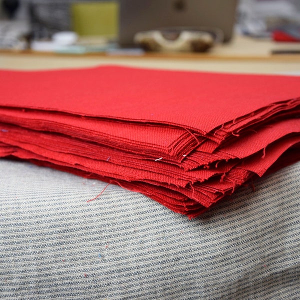 OFFCUTS SALE!!! 100% linen red fabric, densely woven 260gsm(7.8oz/yd2). Unwashed. Linen canvas. Scraps linen. Remnants outcuts linen red.