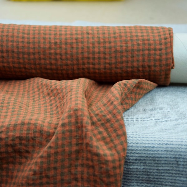 Temporarily OUT OF STOCK. Pure 100% linen fabric Aurora Reddish-brown/Green Gingham 160gsm(4.80oz/yd2). 4mm check.