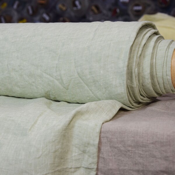 Pure 100% linen fabric Regina Meadow Mist 130gsm. Pale greenish melange chambray. Washed-softened. The last piece 1.70x1.45m=67"x57"!